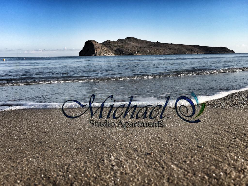 Michael Apartments Агия-Марина Экстерьер фото
